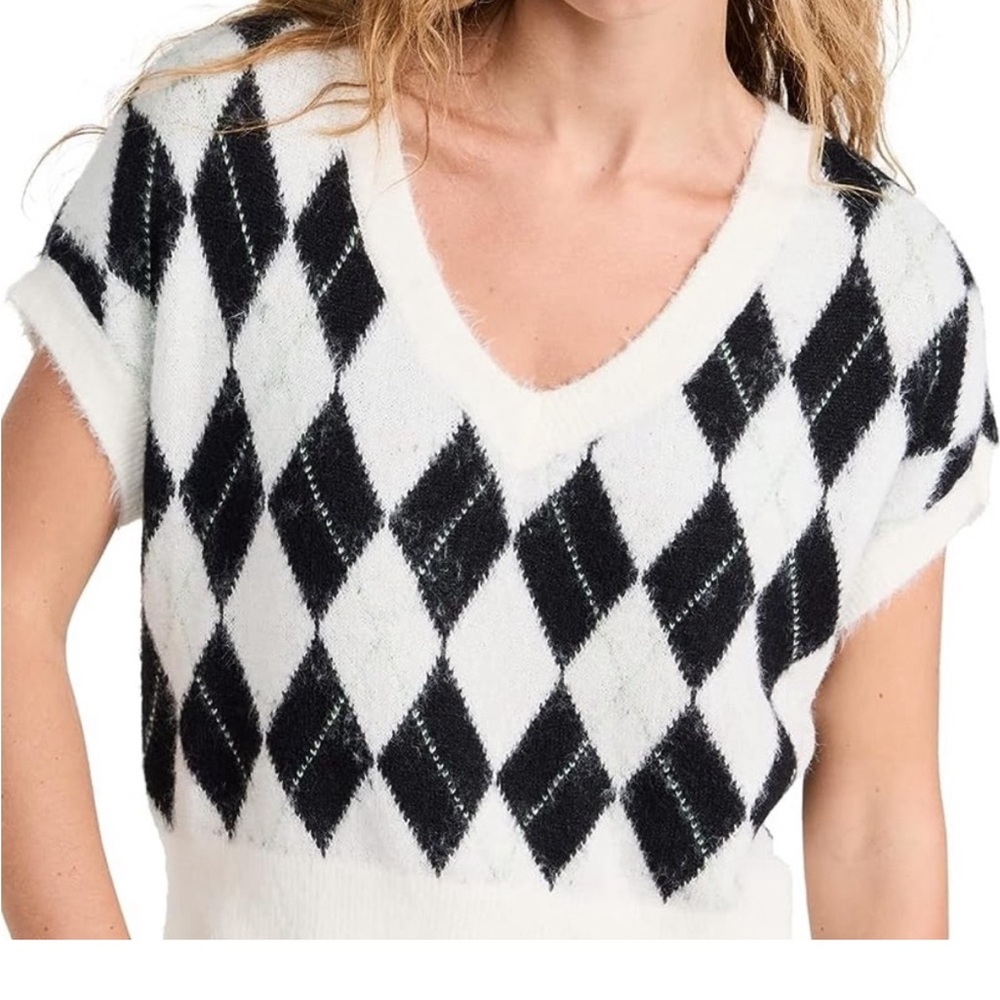 Sweater Vest